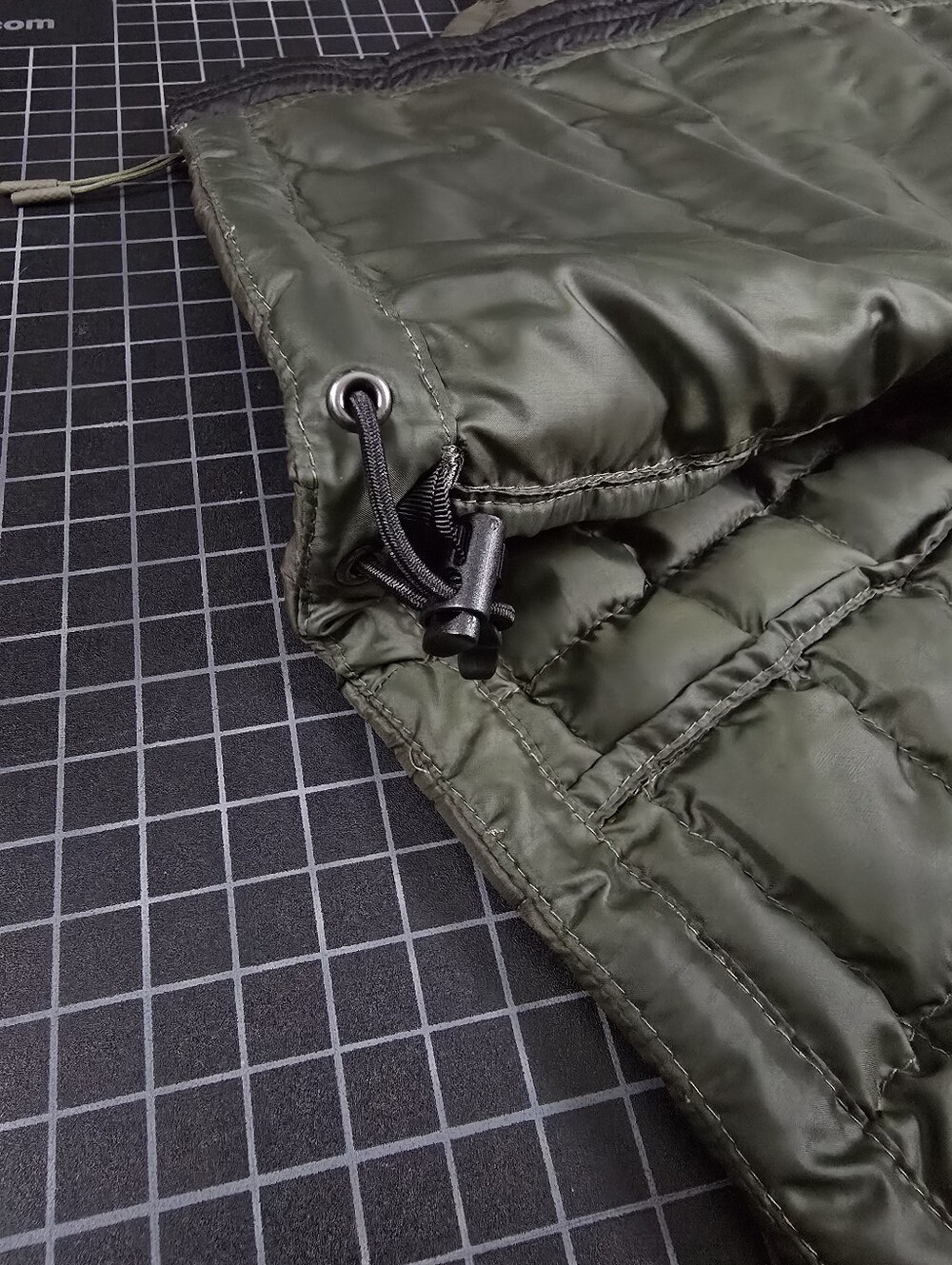 The North Face ThermoBall Eco Insulated Jacket - Picture 9 of 13
